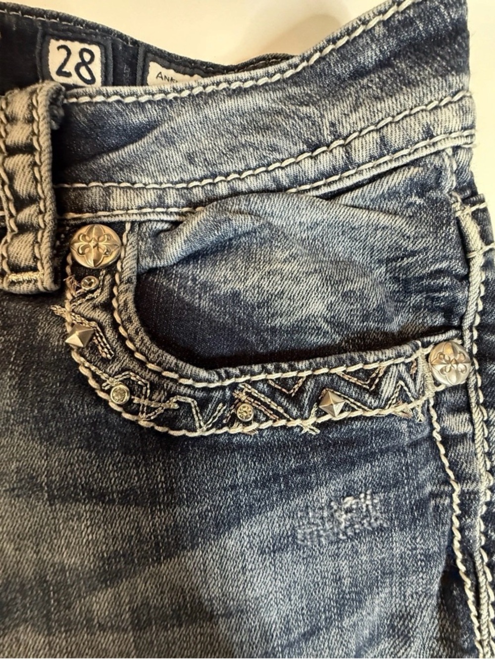 Miss Me Skinny Embellished Blue Denim Jeans Button Studded 5-Pocket Women 27x35 - Picture 9 of 12
